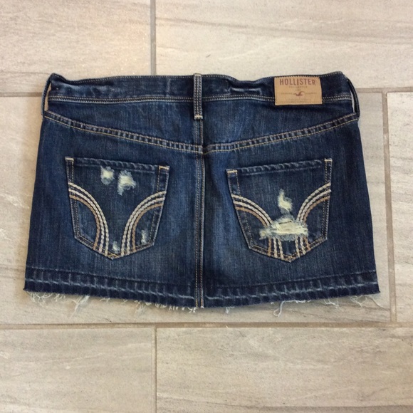 Hollister | Distressed Denim Mini Skirt - Picture 2 of 5